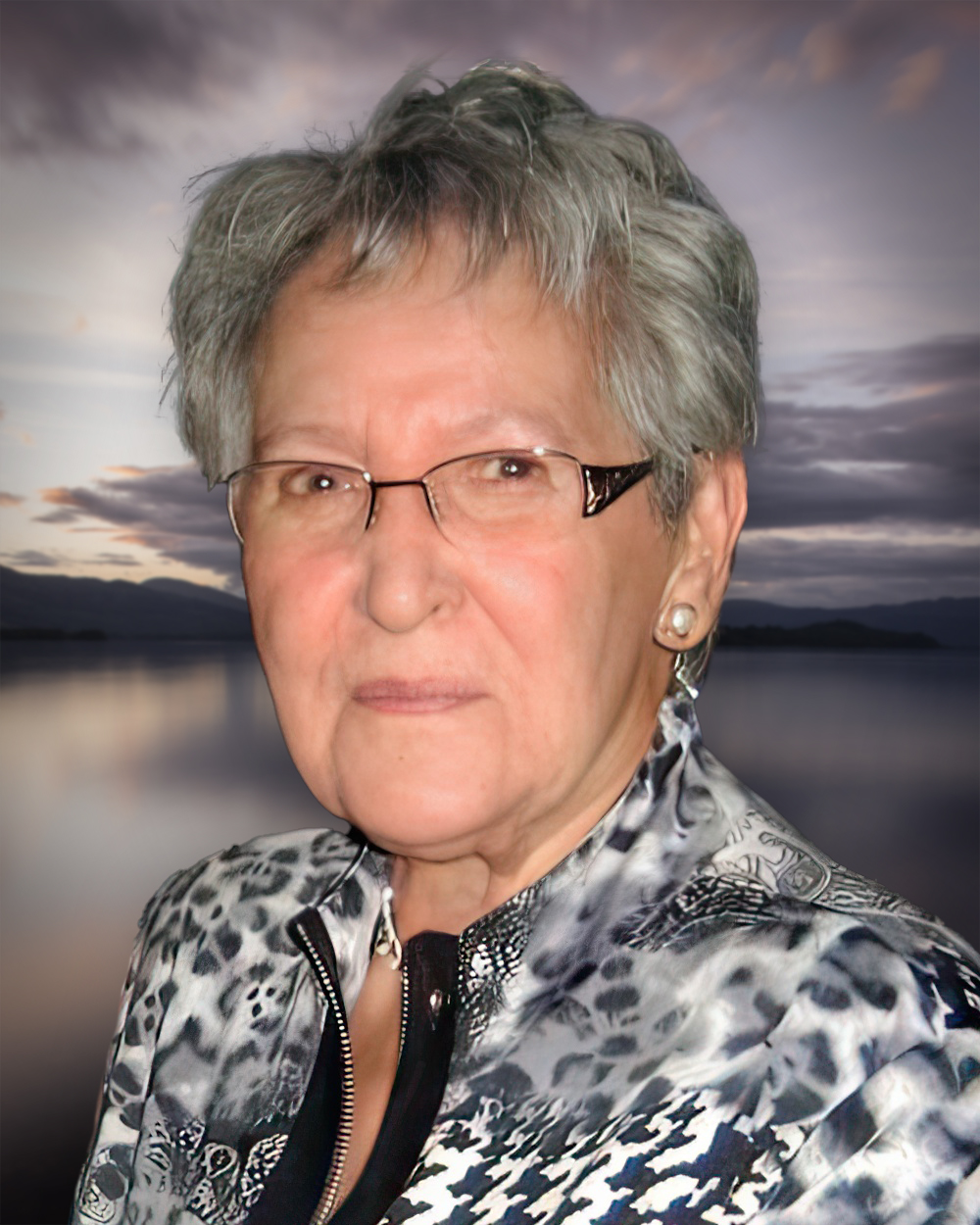 Mme Lucienne SIMARD