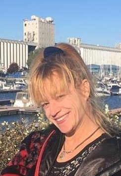 Mme Christine GAGNÉ