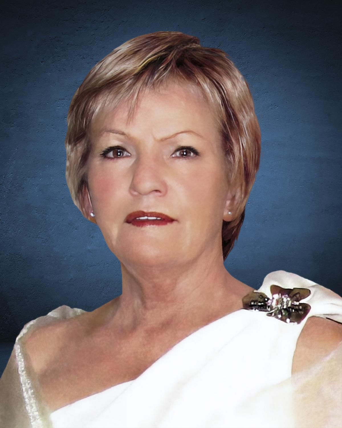 Mme Madeleine COULOMBE