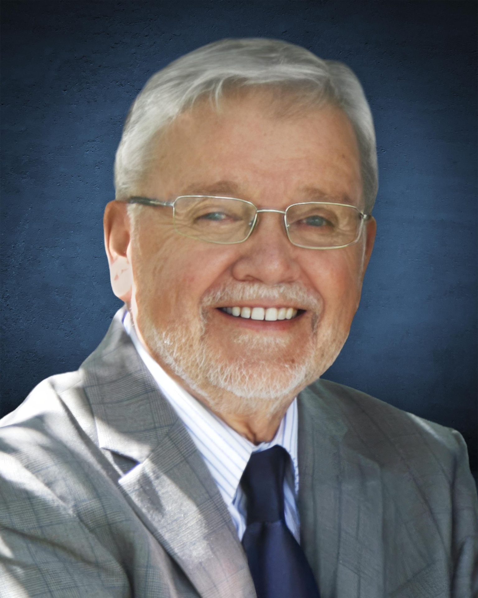 M. Lucien DUCHAINE