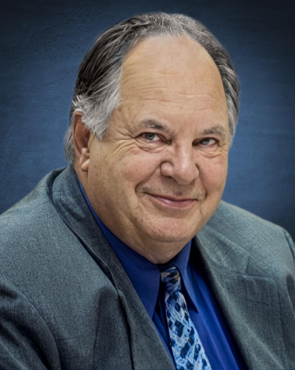 M. Gilles LAVOIE