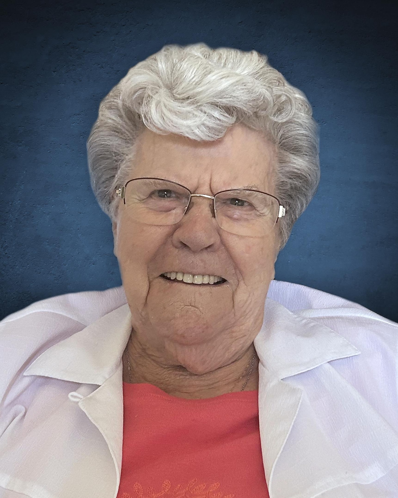 Mme Cécile LAVOIE
