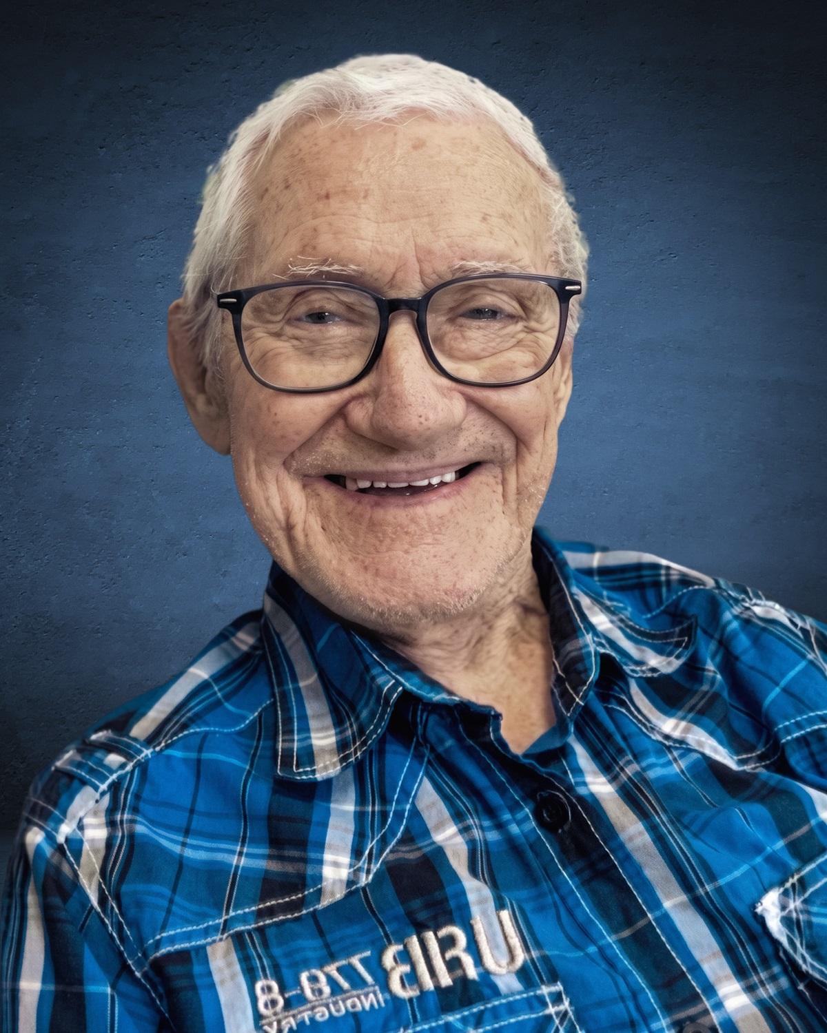 M. René LEVESQUE