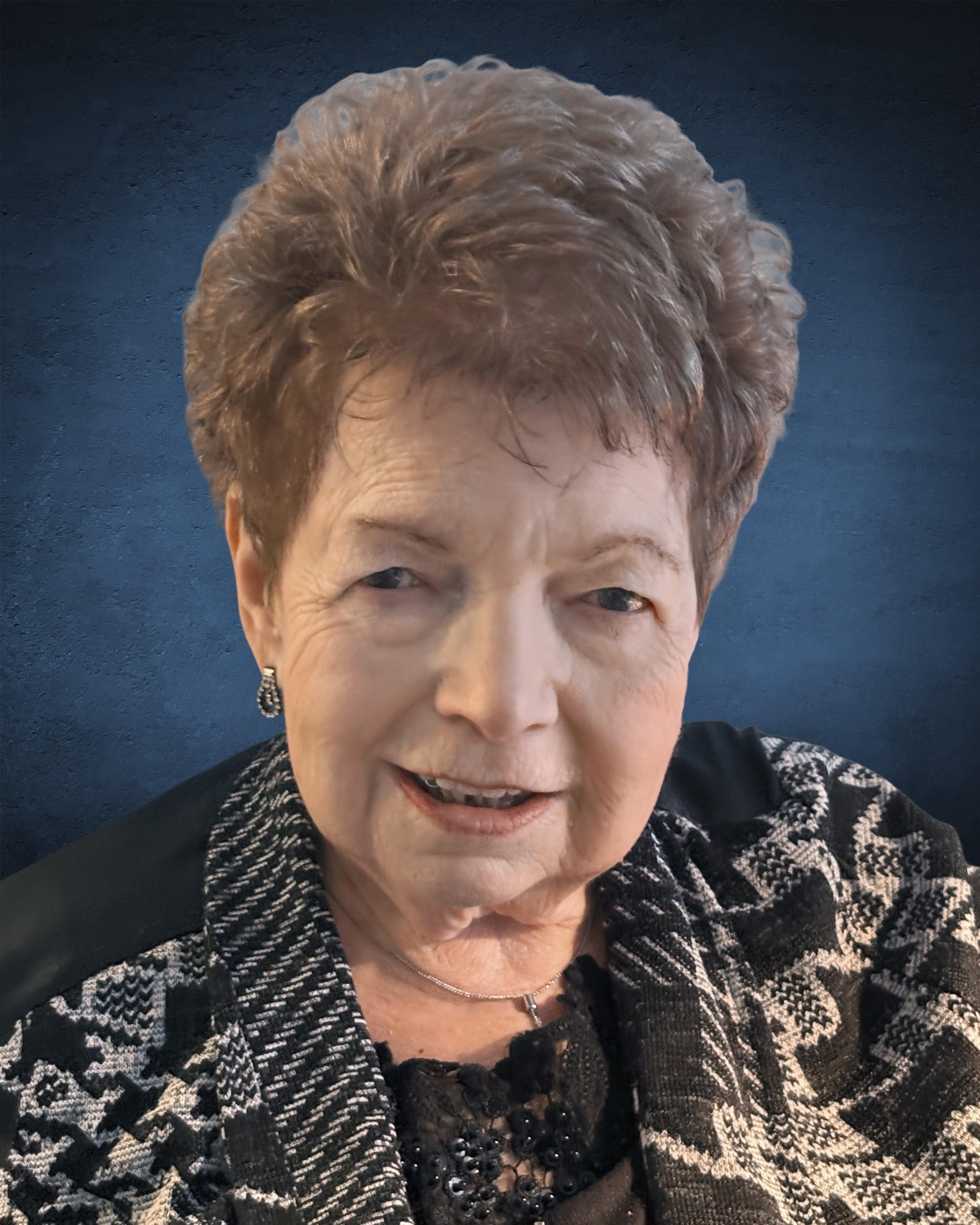 Mme Madeleine GIRARD