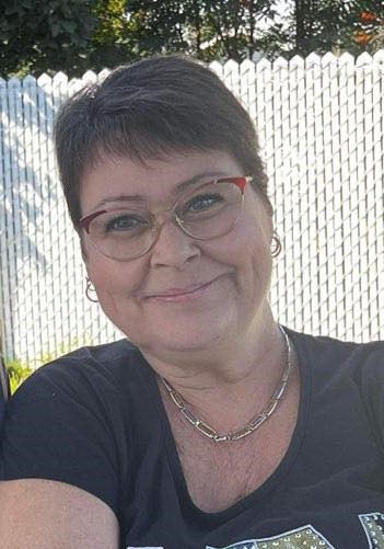 Mme Annick JULIEN