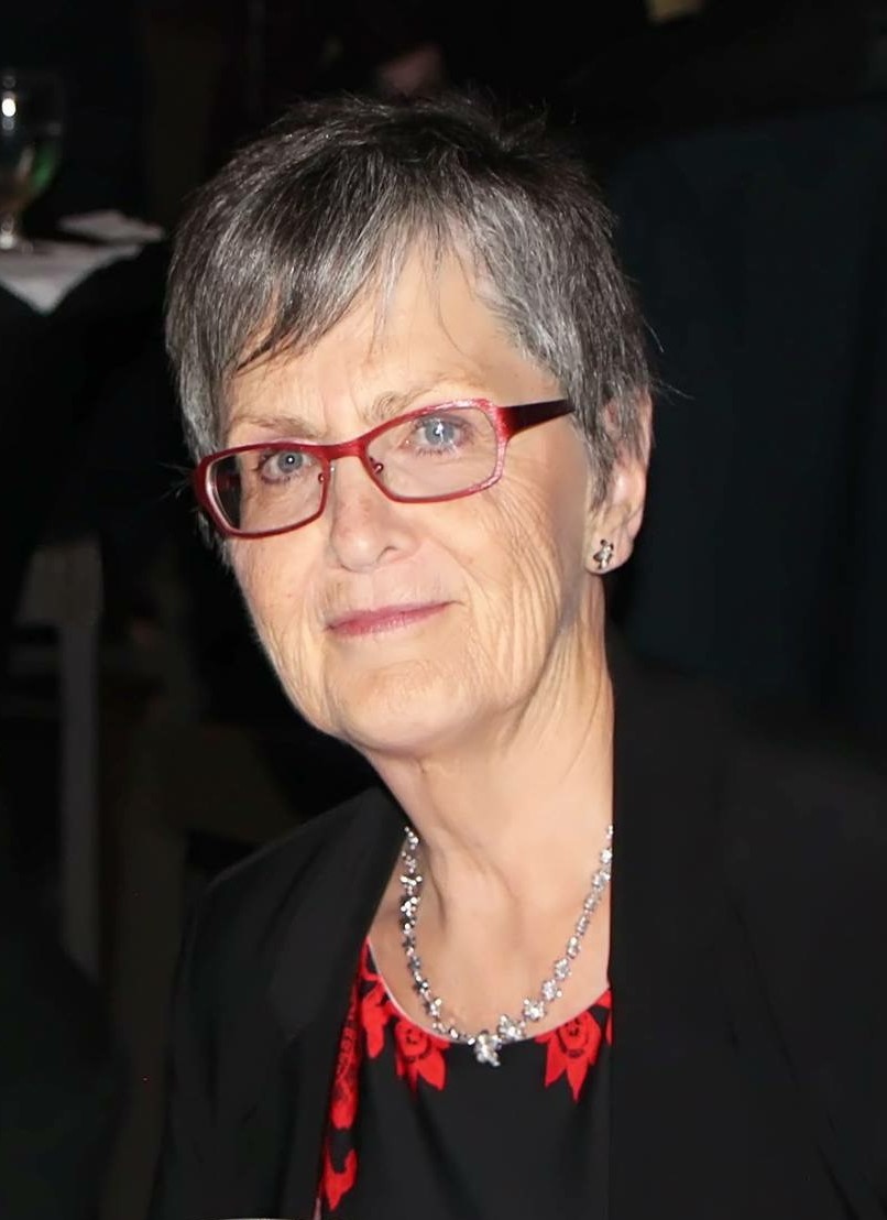 Mme Gaétane PERRON