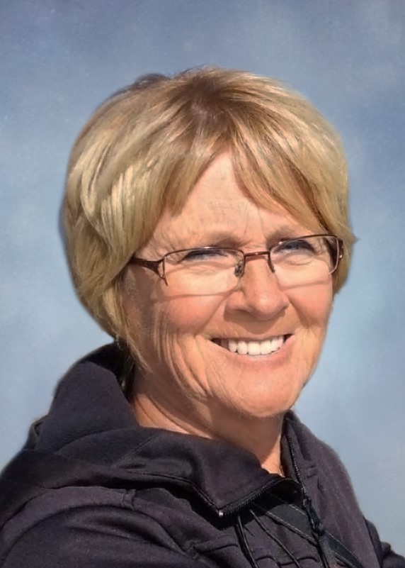 Mme Élise RAYMOND