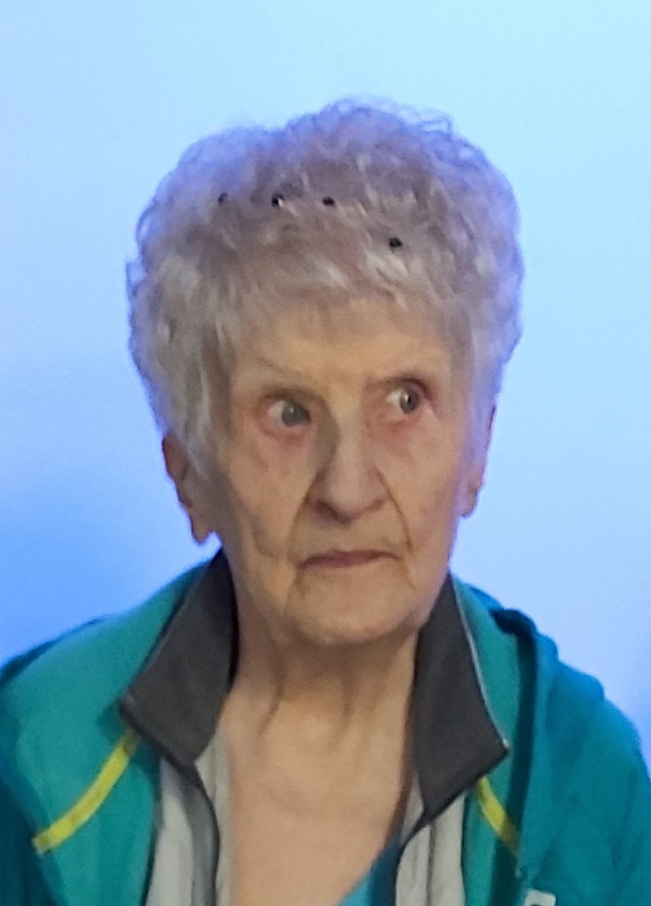 Mme Hélène LECLERC